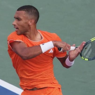 Aliassime diz que derrota em Dubai foi a mais oportuna da carreira