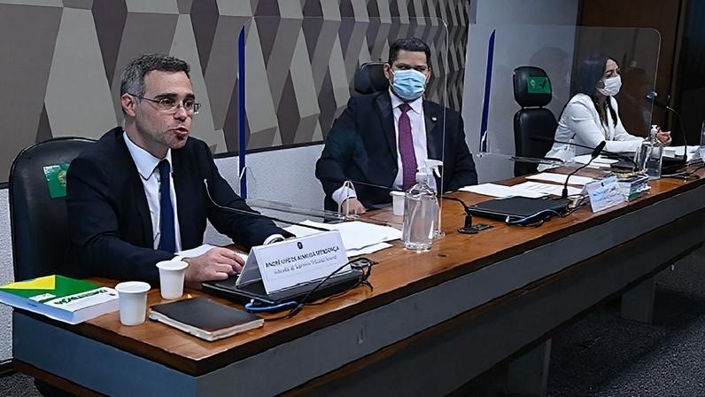 CPI do INSS esbarra em Alcolumbre e Mendonça vira esperança da oposição