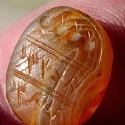 Descoberta de selo bíblico em Israel amplia estudo arqueológico