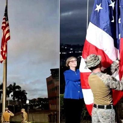 EUA hasteiam bandeira na embaixada da Venezuela após sete anos