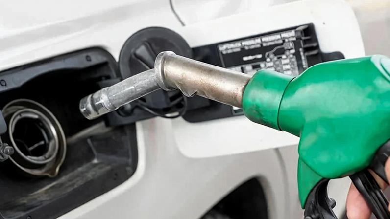 Etanol sobe em 15 estados, cai em 8 e no DF, diz ANP