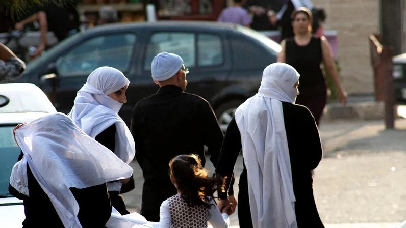 Cristãos no Líbano enfrentam exaustão e deslocamento por causa de conflitos.