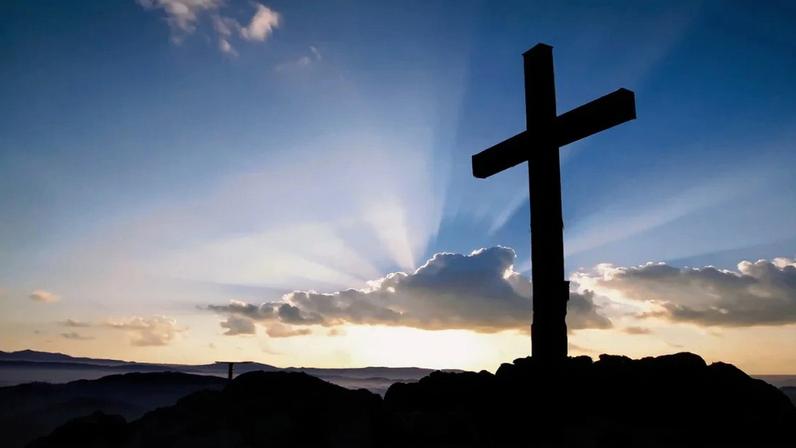 Significado da Páscoa e a ressurreição de Jesus para a vida dos cristãos.