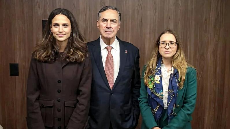 Barroso volta à advocacia após deixar o STF