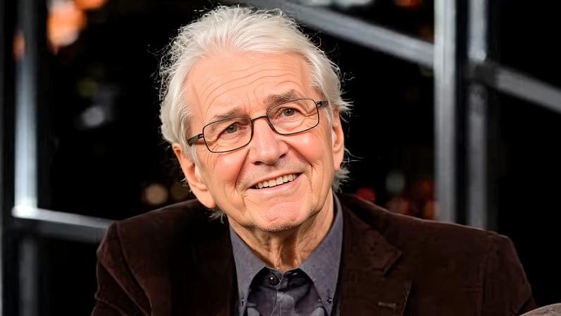 Juca de Oliveira é internado na UTI, família diz estado é delicado