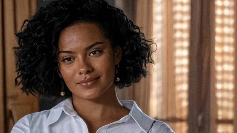 Bella Campos revela insegurança ao fazer corte de cabelo de Maria de Fátima