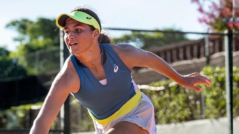 Bohrer avança às semifinais de duplas; Zanellato tem jogo suspenso