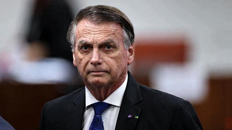 Defesa de Bolsonaro alega ter tomado conhecimento sobre vídeo de Eduardo após a intimação judicial. (Foto: Ton Molina/STF)