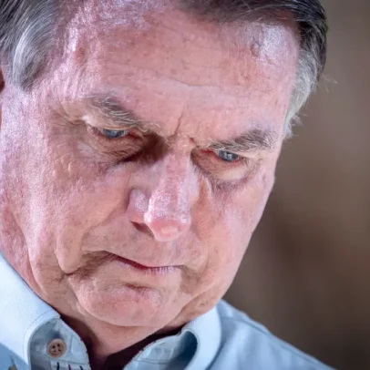 Bolsonaro pode ter alta da UTI nas próximas 24 horas, indica novo boletim