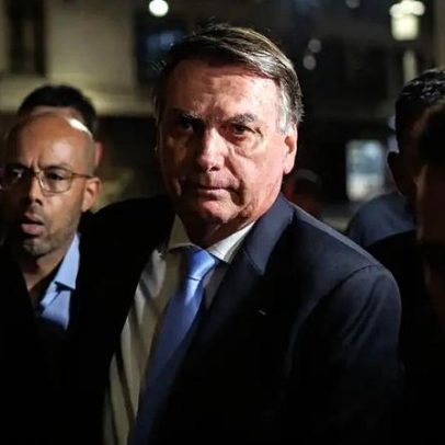 Alvará de soltura de Bolsonaro determina início da prisão domiciliar após alta
