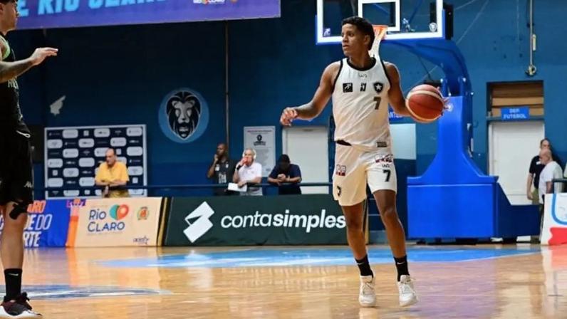 Rio Claro vence Botafogo no NBB (Foto: Divulgação NBB)