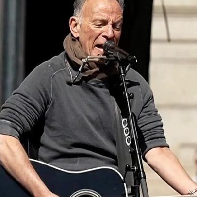 Bruce Springsteen apresenta Streets of Minneapolis em comício em St. Paul