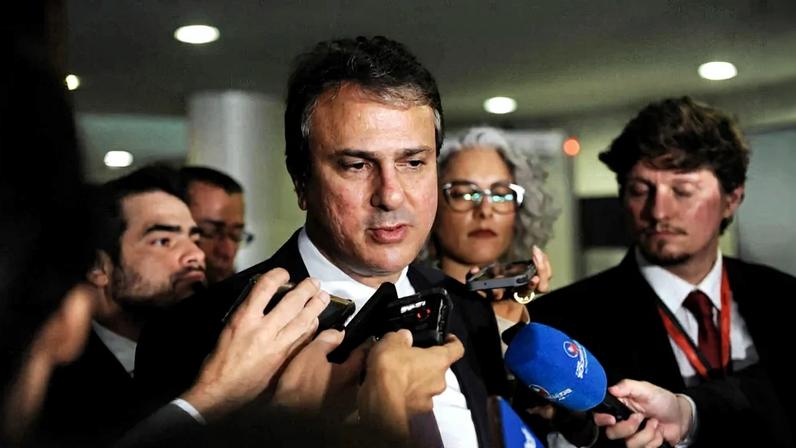 Camilo elogia Alckmin, defende buscar MDB para a campanha de Lula