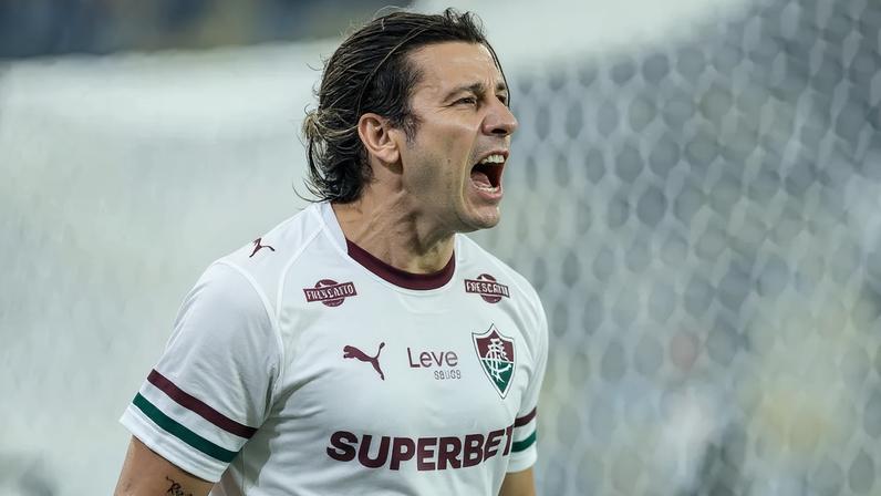Canobbio faz treino extra fora do Fluminense para disputar Copa do Mundo