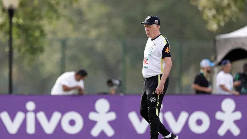 Seleção Brasileira treina com retorno de Vini Jr.; veja provável escalação