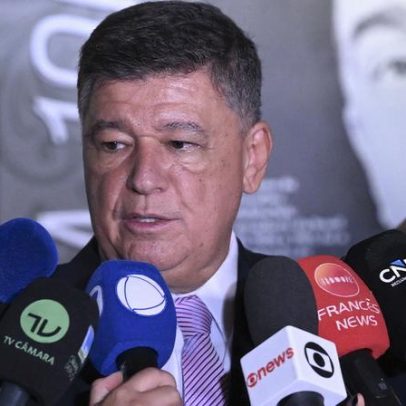 Presidente da CPMI do INSS afirma que PF não é superior à comissão