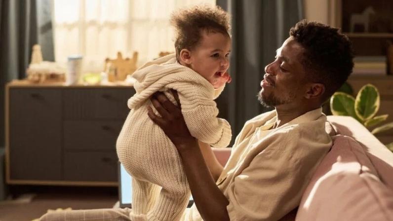 Ampliação da Licença-Paternidade é aprovada, entenda os benefícios