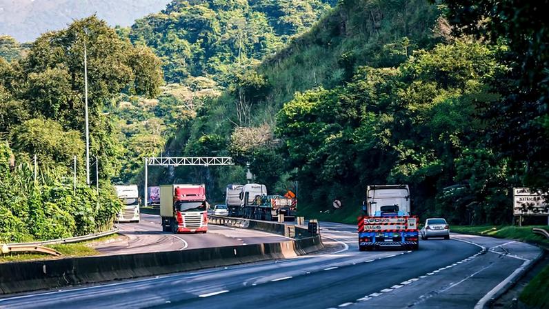 Novas regras para frete entram em vigor no Brasil