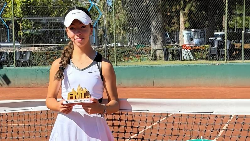 Clara Coura registra melhor ranking após vice em Mendoza