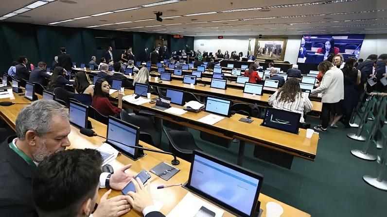 Projeto da Semana da Cultura Evangélica avança na Câmara