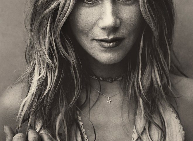 Christina Applegate (seen here on the cover of her new memoir) is detailing the “dangerous” and “scary” weight loss she’s experienced amid her battle with multiple sclerosis.