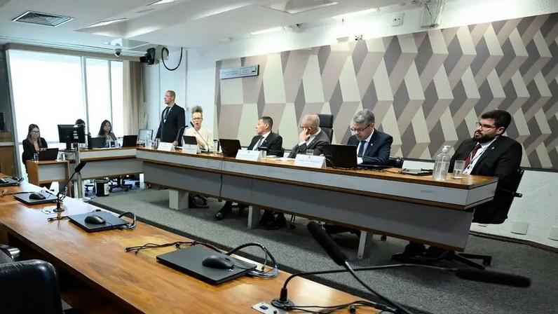 Sessão da CPI do Crime Organizado nesta terça-feira (24). (Foto: Andressa Anholete/Agência Senado)