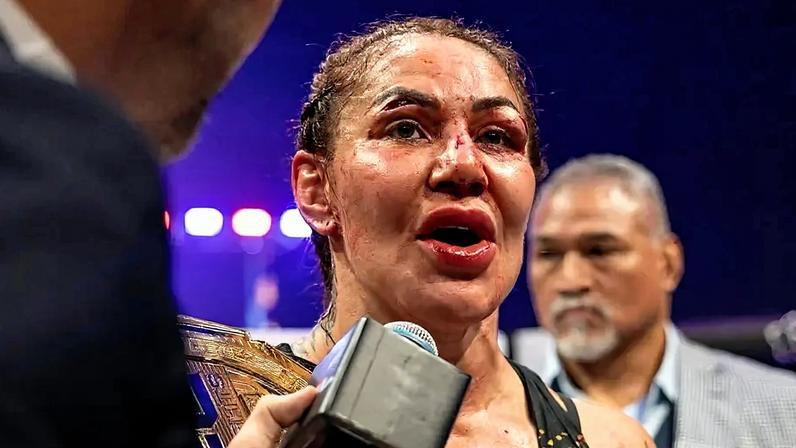 Cris Cyborg rebate críticas de Ronda Rousey sobre ter se escondido