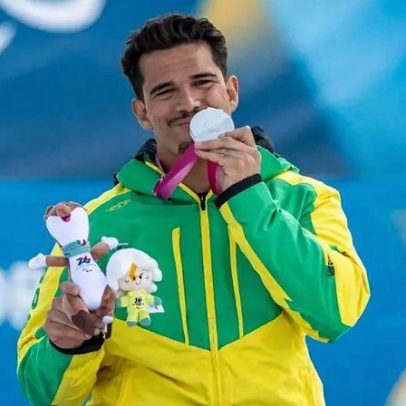 Cristian Ribera dedica medalha inédita à família e mira ouro