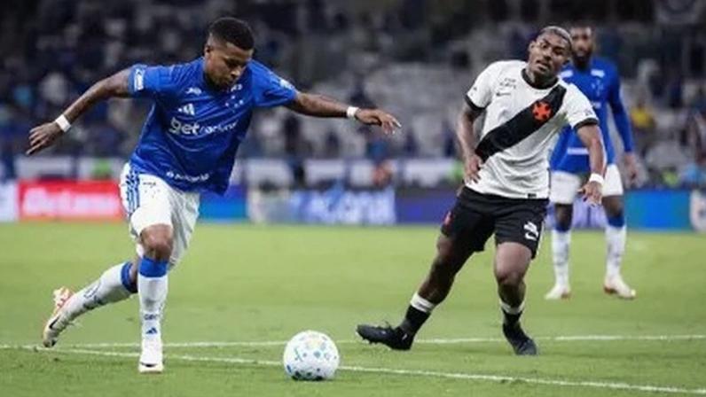 Lance de Cruzeiro 3 x 3 Vasco pelo Brasileirão