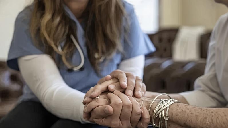 UFSCar abre vagas remanescentes em especialização de cuidados paliativos