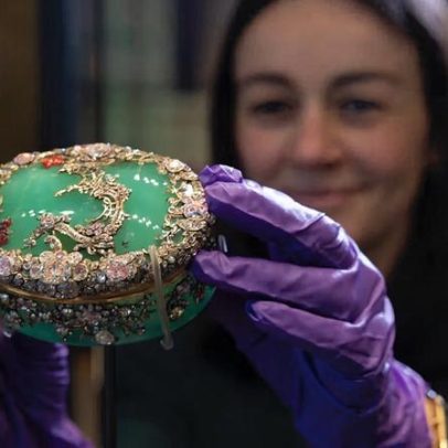 Caixas de snuff roubadas em Paris em pleno dia chegam ao V&A para exibição