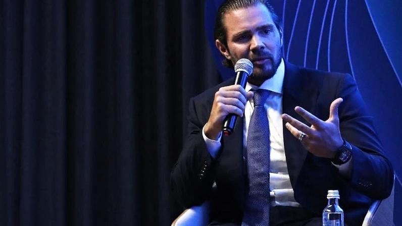 Daniel Vorcaro queria agredir jornalista que publicava notícias sobre o Caso Master, apontam mensagens obtidas pela PF
