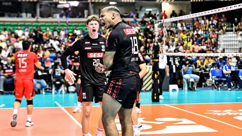 Darlan e Lukas Bergmann foram protagonistas no título da Superliga 23/24 do Sesi Bauru (Foto: Leo Caldas/Divulgação/CBV)