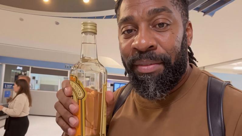 Lázaro Ramos fala sobre passagem pela imigração antes do Oscar em Los Angeles