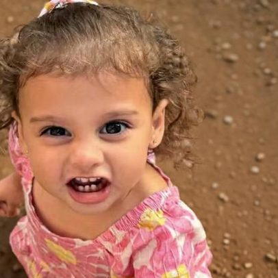 Amanda Kimberlly divulga clique fofo de Helena, filha com Neymar