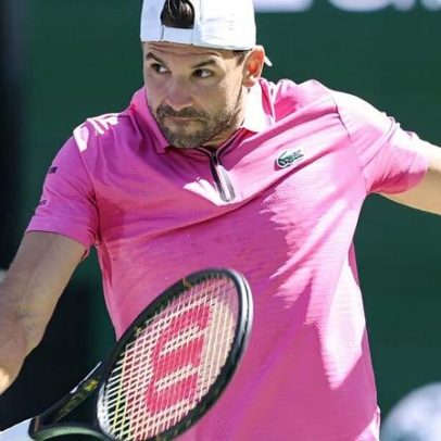 Dimitrov encerra sequência negativa e encara Alcaraz com confiança
