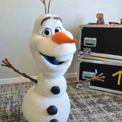 Conheço Olaf, o robô de Frozen que pode definir o futuro dos parques Disney