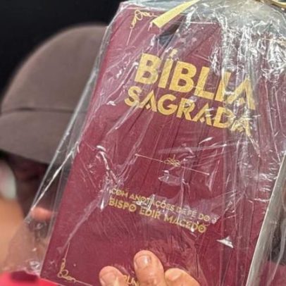 Comunidade Baracela recebe 700 exemplares de Bíblia