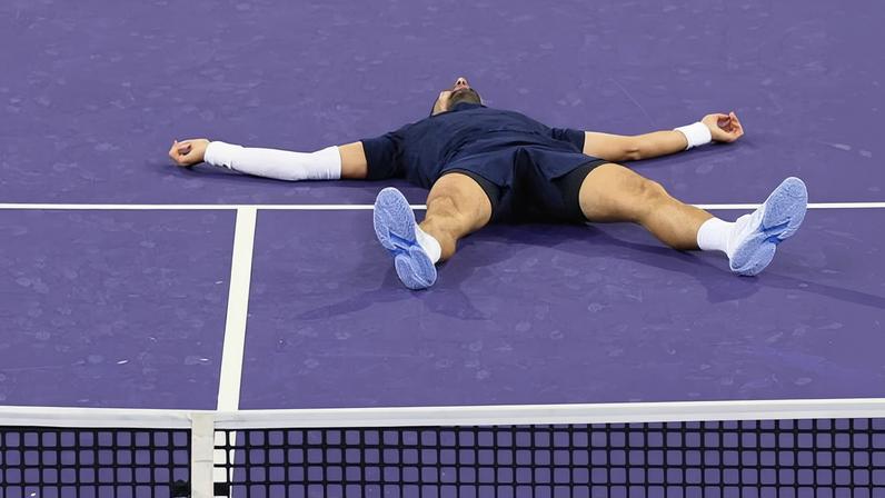 Djokovic deixa Indian Wells com amargura após eliminação