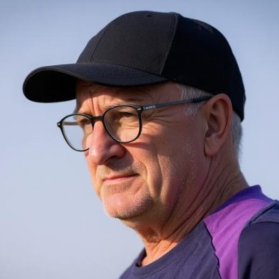 Dorival lamenta empate do Corinthians e cita caminho de casa