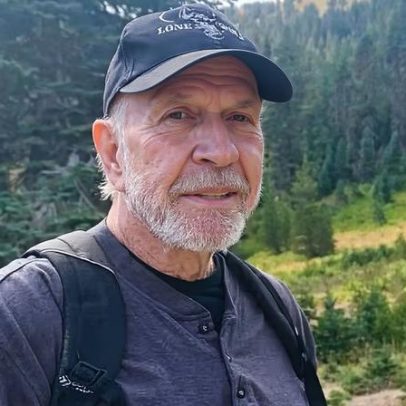 Celebridades lamentam a morte de Chuck Norris