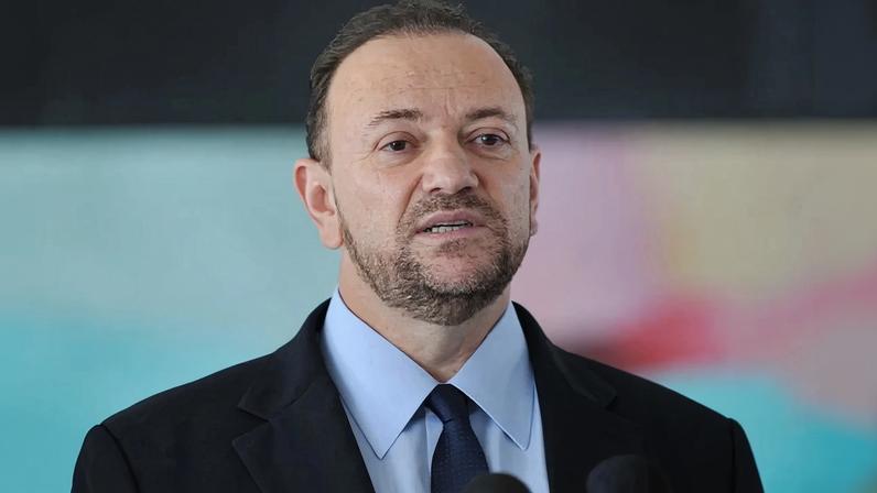 Presidente do PT admite MDB fora da chapa de Lula e defende alianças regionais