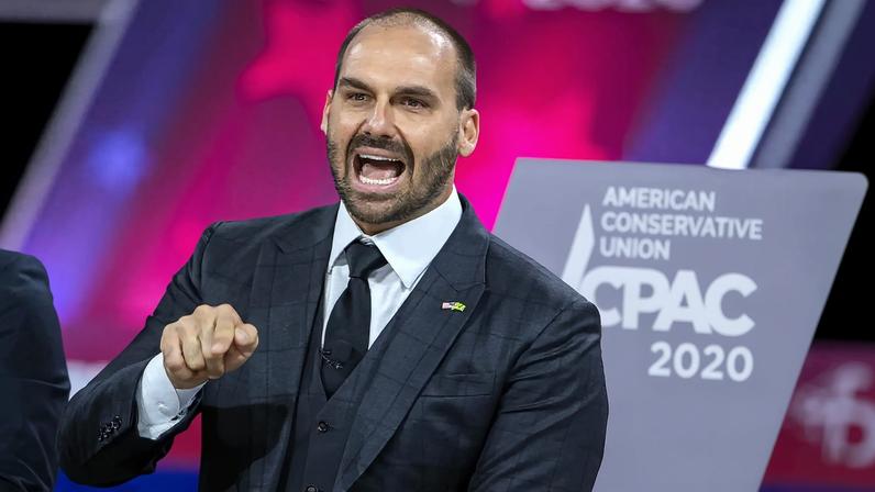 PF solicita uso de provas do STF em processo para exonerar Eduardo Bolsonaro