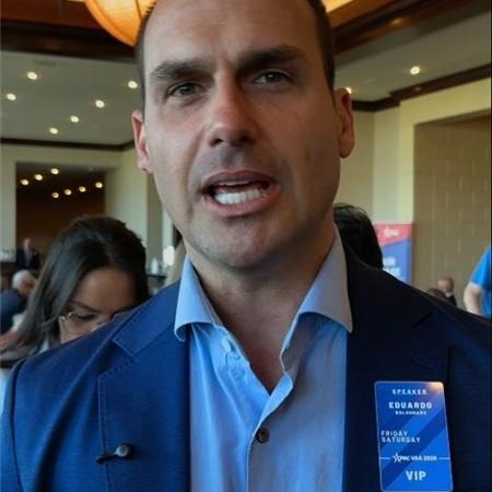 Moraes concede 24h para defesa de Bolsonaro explicar vídeo citado por Eduardo