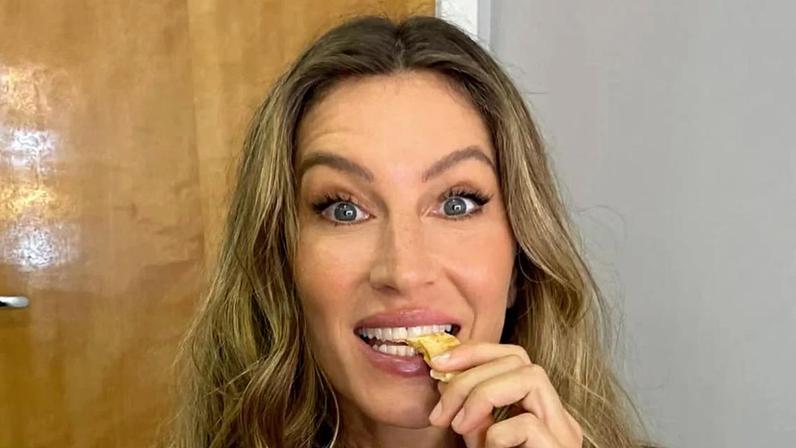 Substituição do café por fruta antes do treino, inspiração em Gisele Bündchen