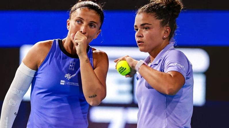 Paolini e Errani avançam à final de duplas em Miami após desistência