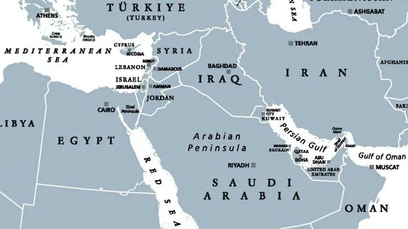 O Estreito de Hormuz é uma via navegável entre o Golfo Pérsico e o Golfo de Omã. Trata-se de um ponto de estrangulamento marítimo de enorme importância estratégica.