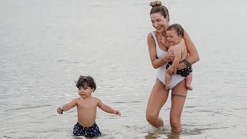 Gabriela Pugliesi e os filhos, Lion e Massimo — Foto: Reprodução | Instagram