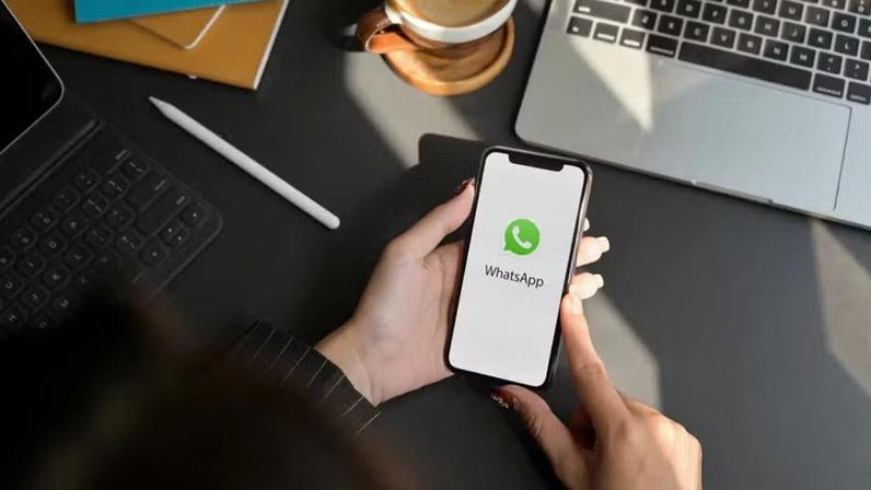 Cade mantém multa diária de R$ 250 mil contra WhatsApp por descumprir IA