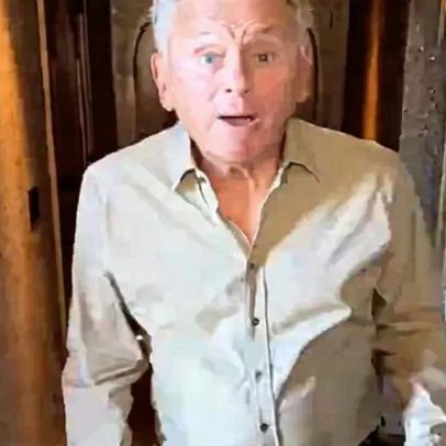 Pat Sajak reaparece em vídeo caseiro após aposentadoria